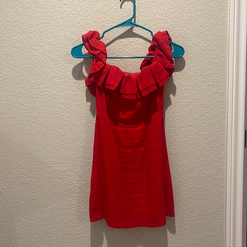 Red Selfie Leslie Dress